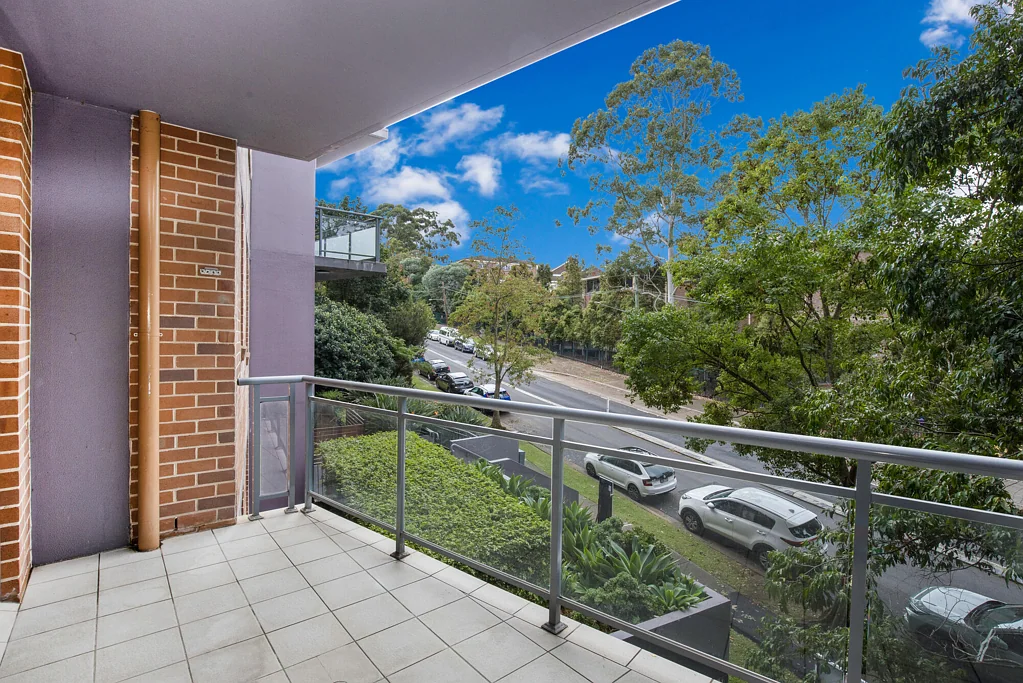 Light-Filled Apartment with East-Facing Balcony