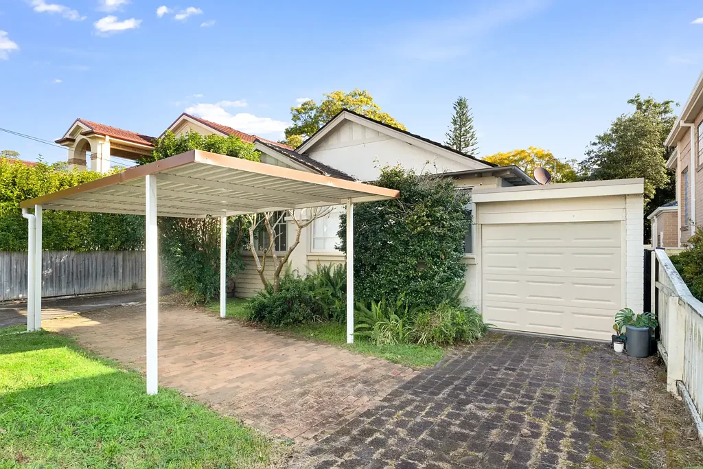 Chatswood 5कमरा Exceptional 701 sqm Level Block - Build Your Dream Home in One of Chatswood's Finest Streets (STCA)