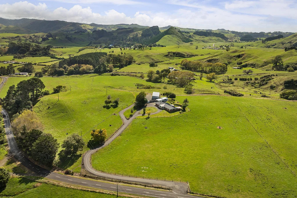 Waihi  Rural Family Lifestyle on Trig