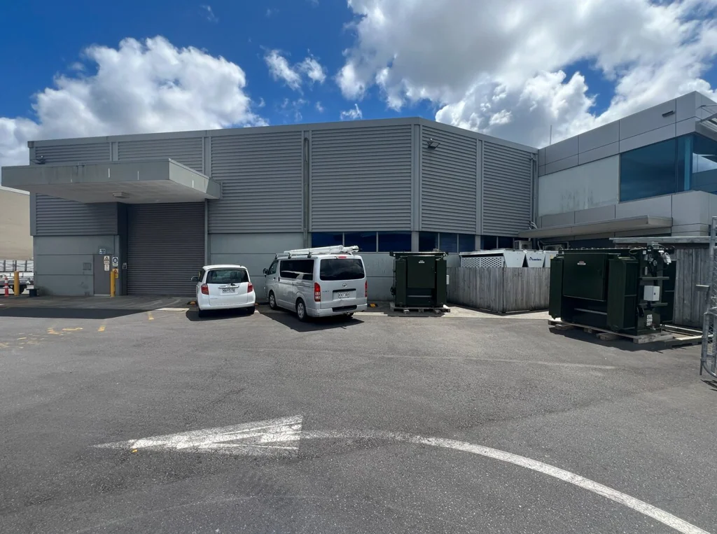 Penrose Warehouse with Secure Yard - Hugo Johnston Drive
