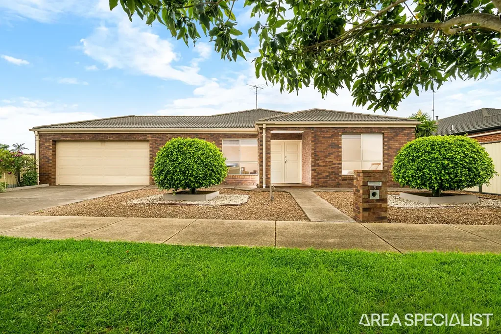 5 Hipwell Court, Lovely Banks, VIC 3213