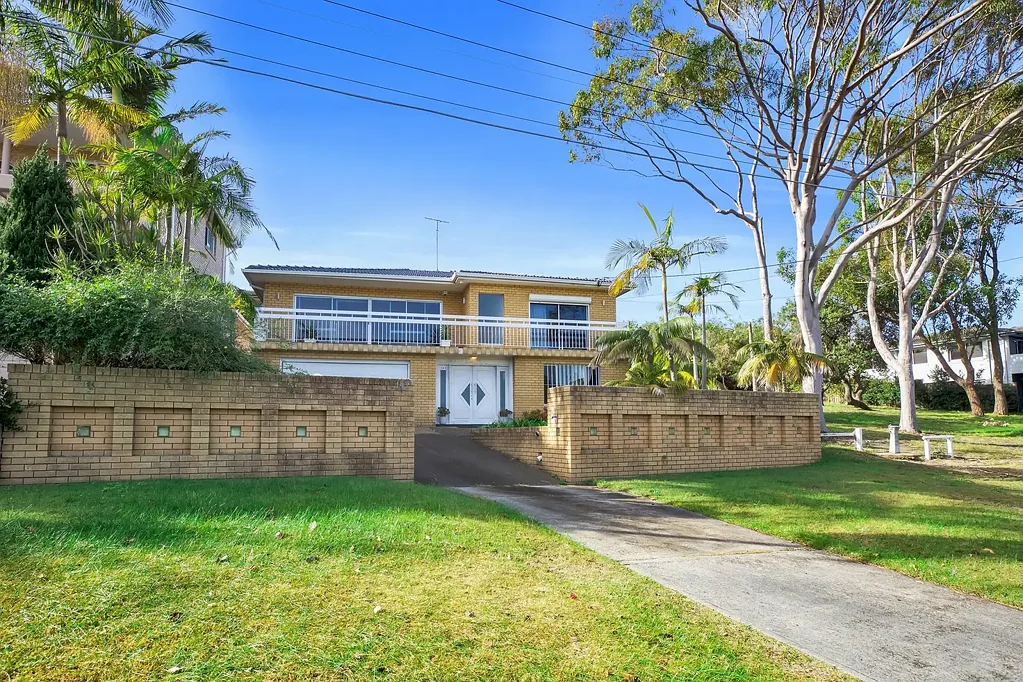 Stunning Family Home In Prime Location