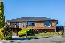 25 Michael Street, Summerhill