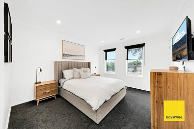 6 BENAUD PL, EPPING VIC 3076, 3 침실, 1 욕실, House