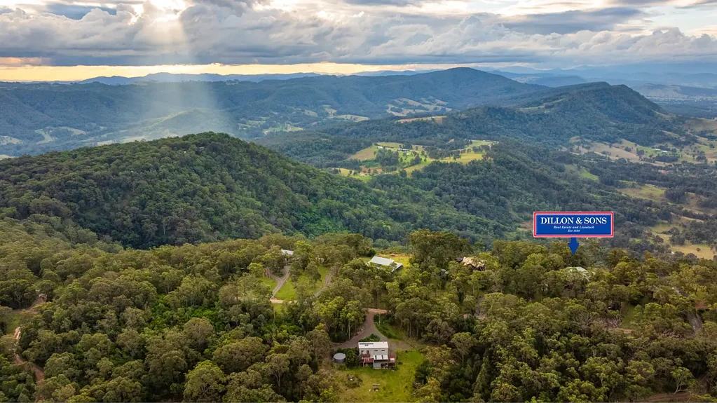 Vacy 'Valley View Retreat – A Wilderness Escape'