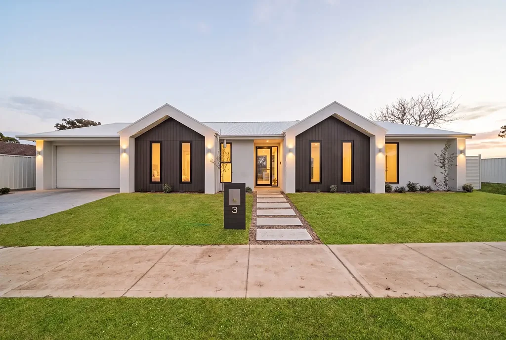 BRAND NEW * TURN-KEY * LUXURY HOME