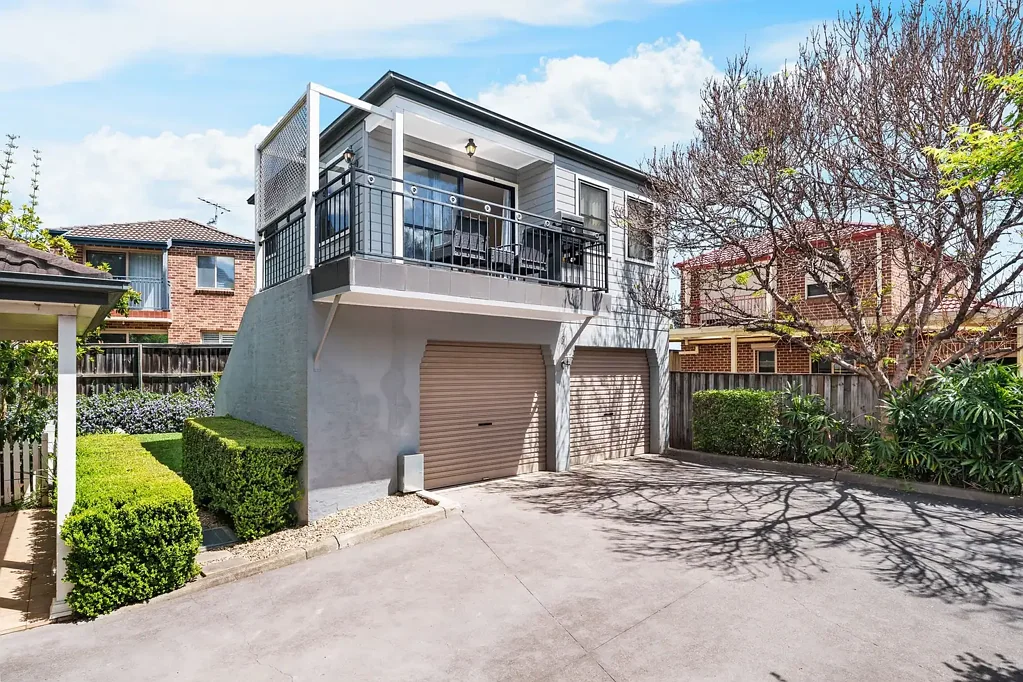 Currans Hill 1Kwarto Low-Maintenance Living with Practical Appeal!