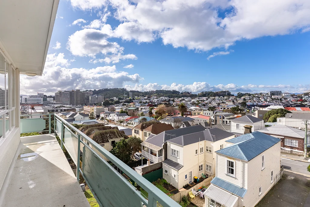 3/4 Kenwyn Terrace, Newtown, Wellington