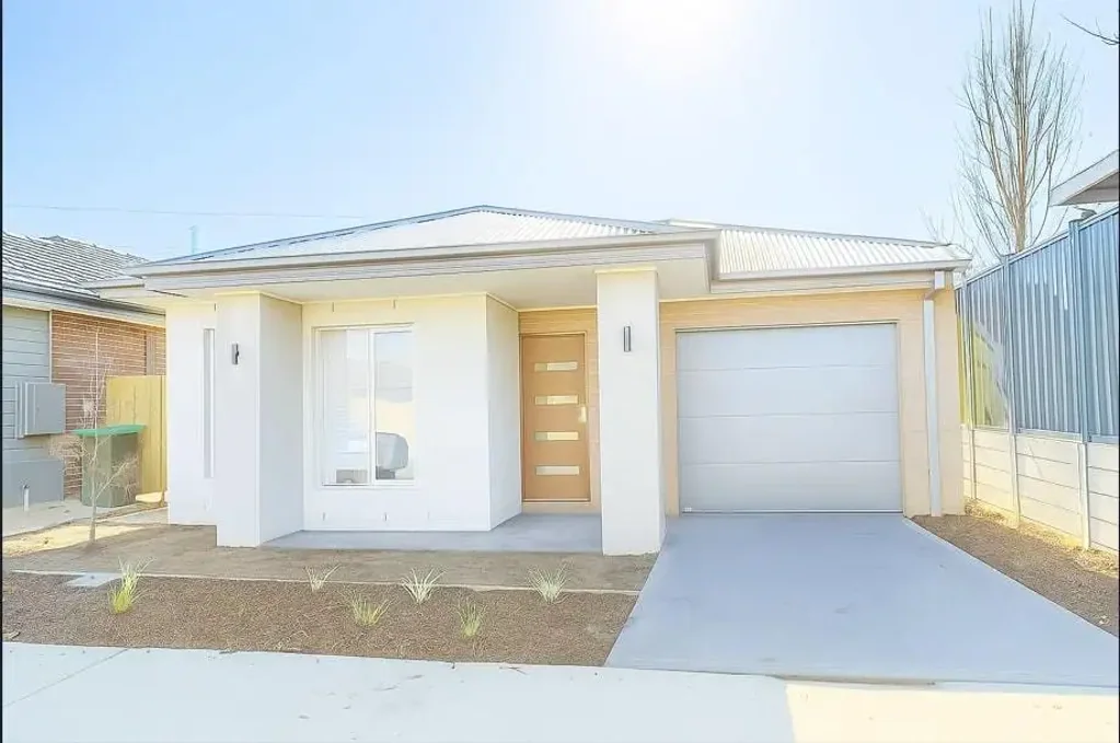 Modern 3-Bedroom Home for Rent – Comfortable Living in a Great Location!