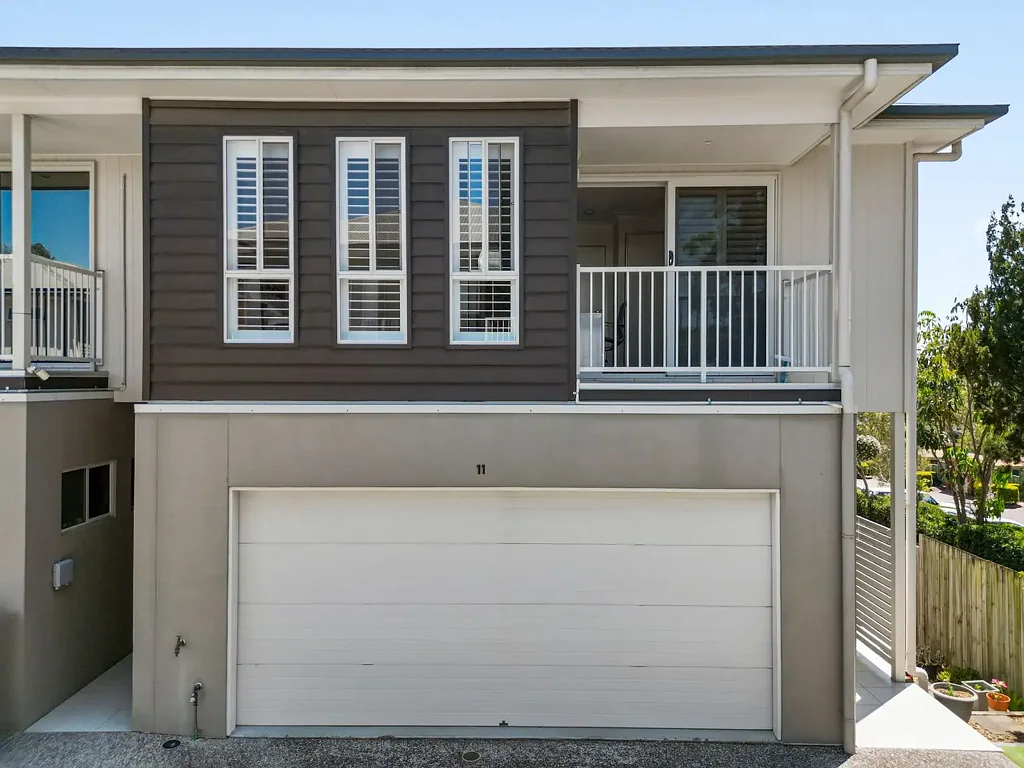 Springwood 3Moenga Style, Privacy, Space - Your new home has it all!