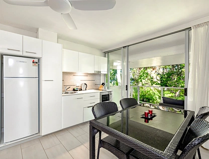4404/2-22 Veivers Road, Palm Cove, Cairns, 2 rūma, 2 rūma horoi, Apartment