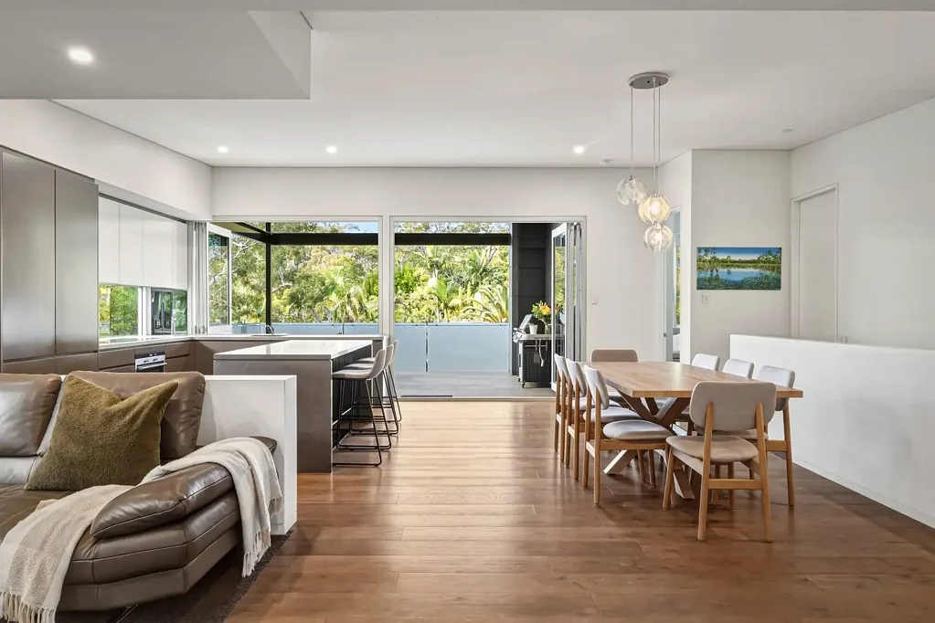 Gymea Bay 5कमरा Sophisticated Family Living in a Premier Gymea Bay Setting