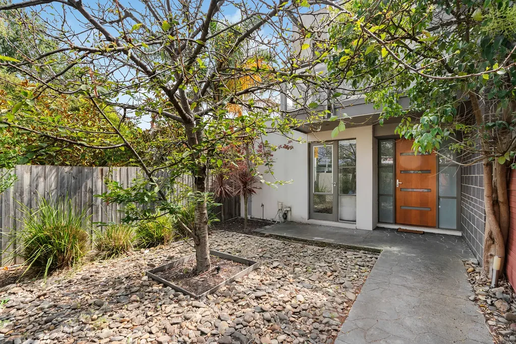2/585 Glenhuntly Road, Elsternwick, VIC 3185