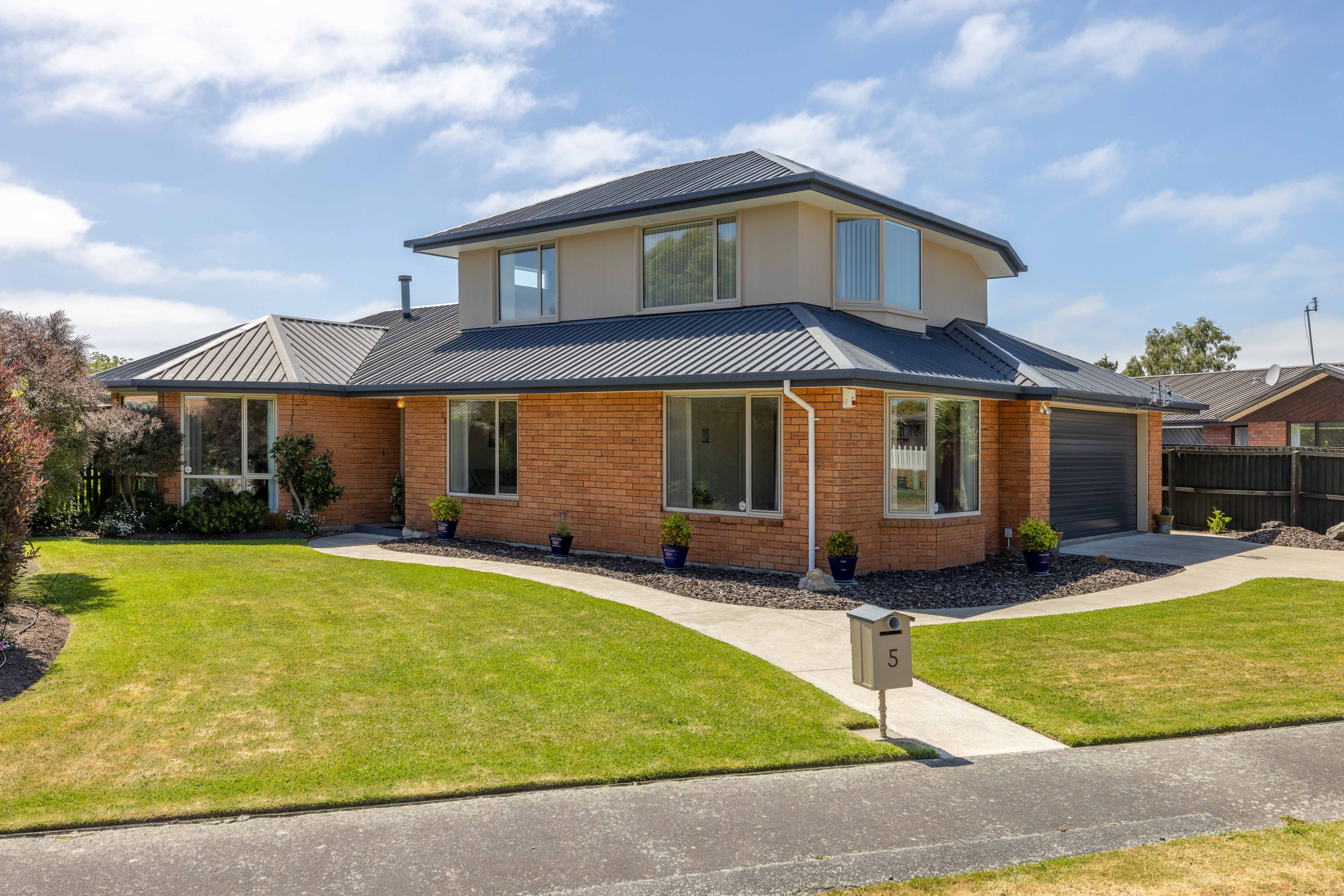 5 Thistledown Place, Woolston, Christchurch, 5 rūma, 0 rūma horoi, House