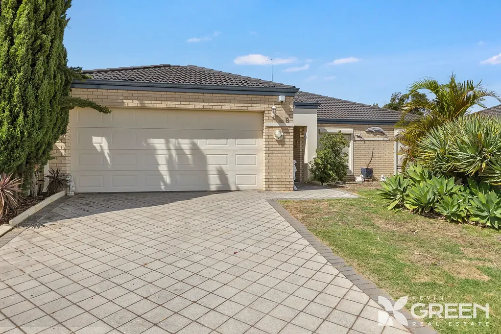 1/8 Pallinup Place, Dudley Park, WA 6210