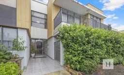 16/5 Dunlop Street, Blue Haven