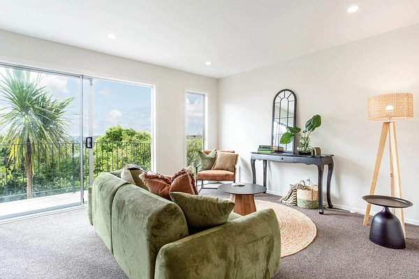 1/617 Glenfield Road, Glenfield, North Shore City