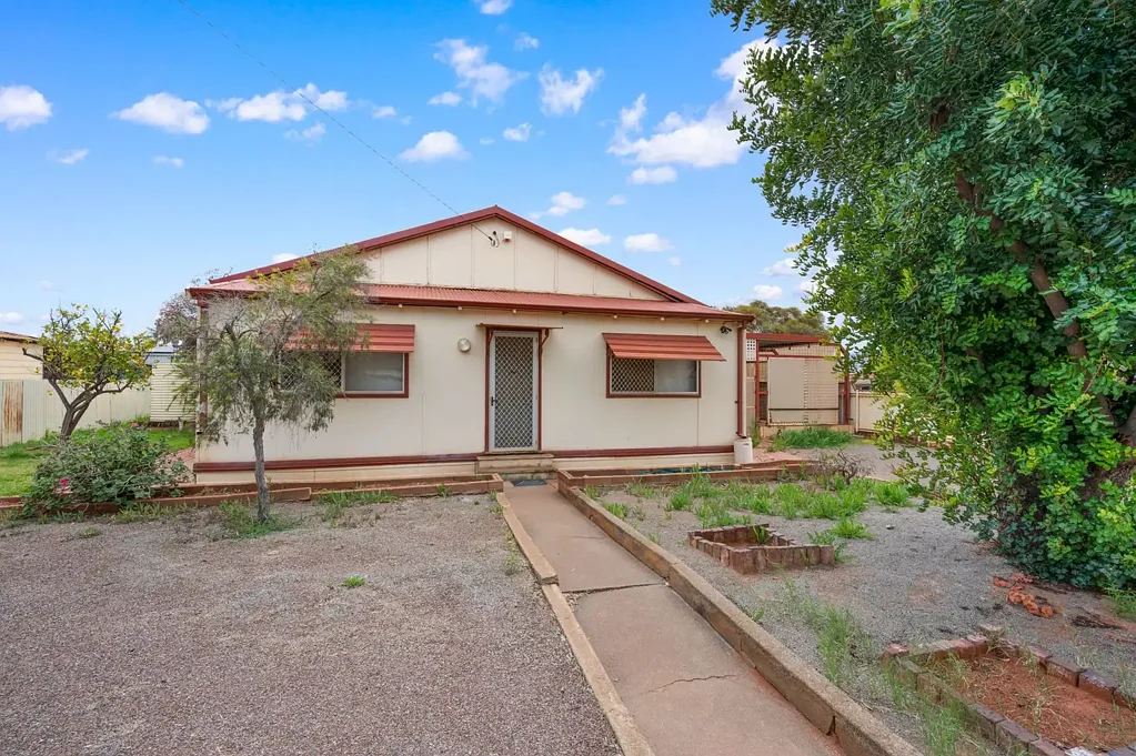 217 Wittenoom Street, Victory Heights, WA 6432