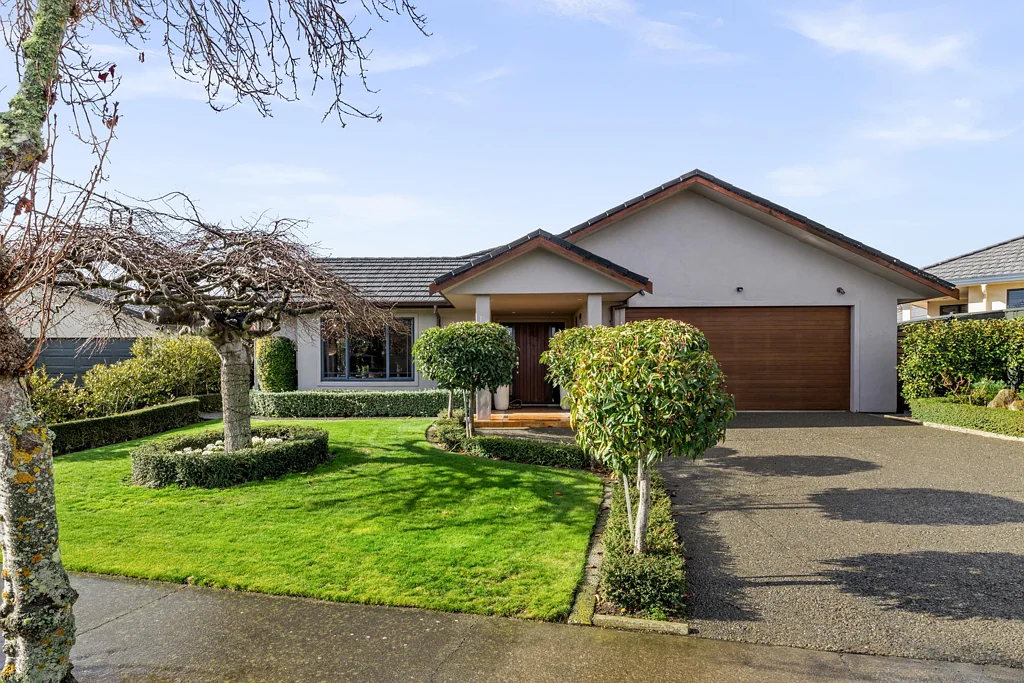 Havelock North 3房  Exceptional Family Offering on Reserve