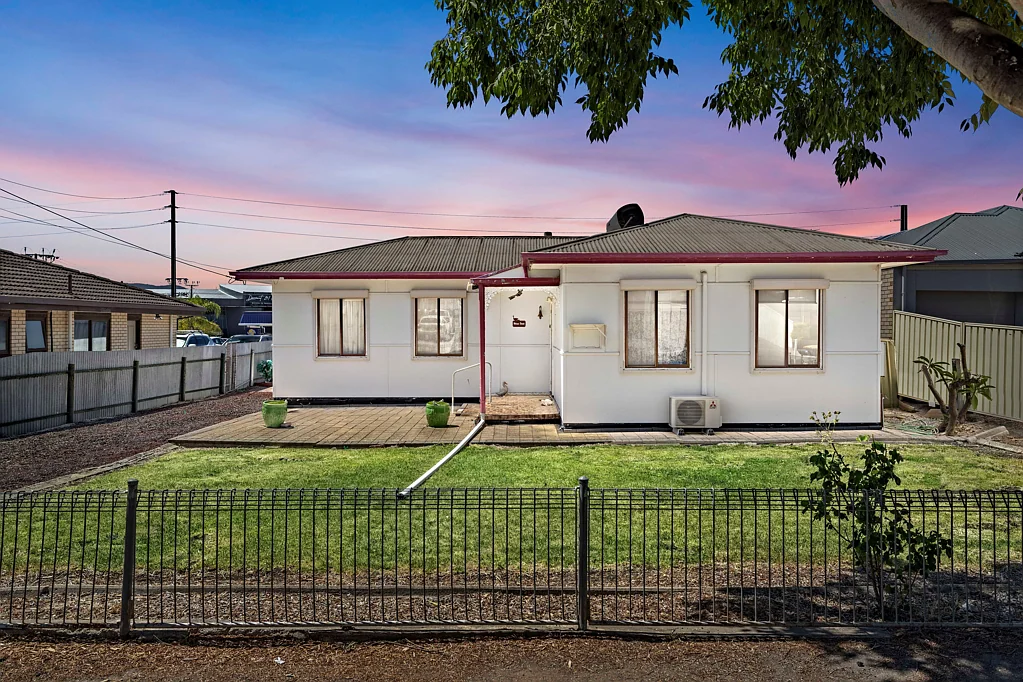 17 Ramsay Avenue, Hillcrest, SA 5086