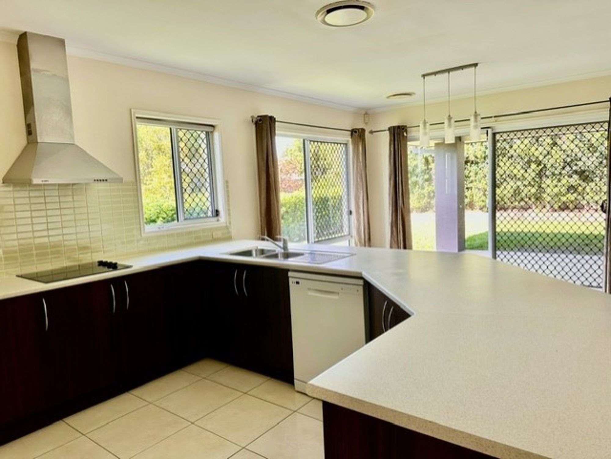 29 PHAETON ST, UPPER COOMERA QLD 4209, 0 habitaciones, 0 baños, House