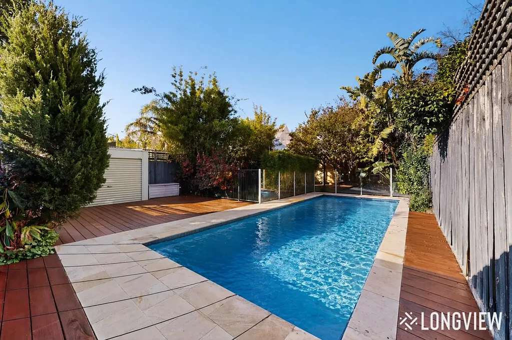 Bayside Living With Pool