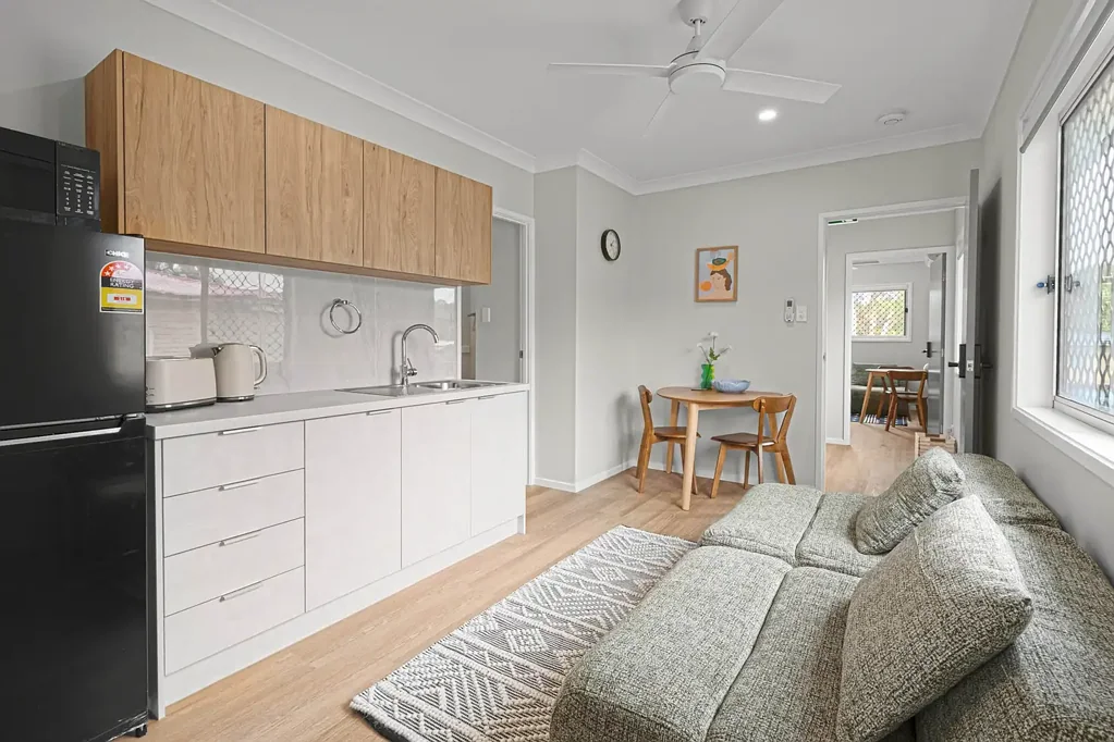Brand New Furnished Unit- All Bills Included!