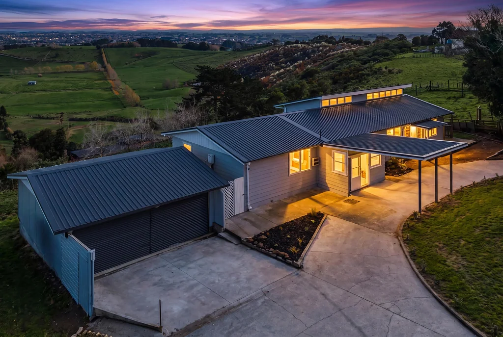 Ramarama 4침실 Renovated Lifestyle with Breathtaking Views!