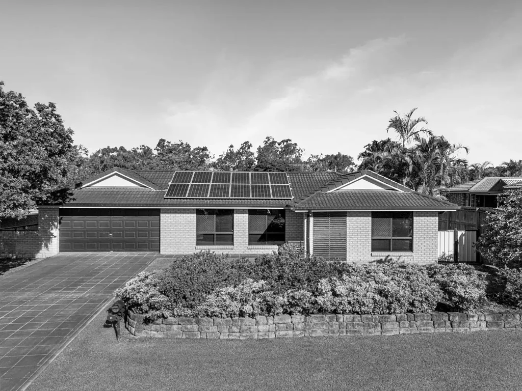 8 Ivanhoe Place, Brassall, QLD 4305
