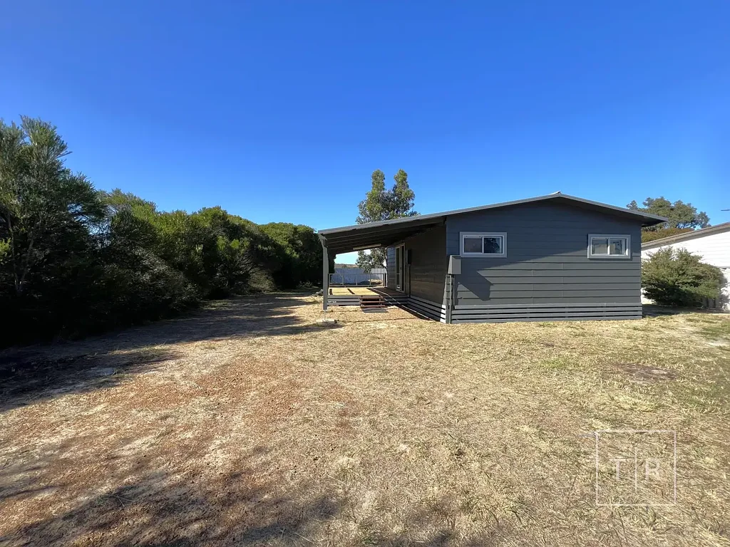 17 Carey Street, Condingup, WA 6450