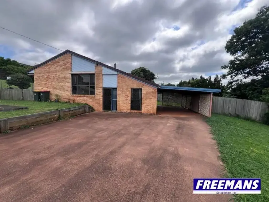 Kingaroy 3ห้องนอน Views to the Bunya Mountains