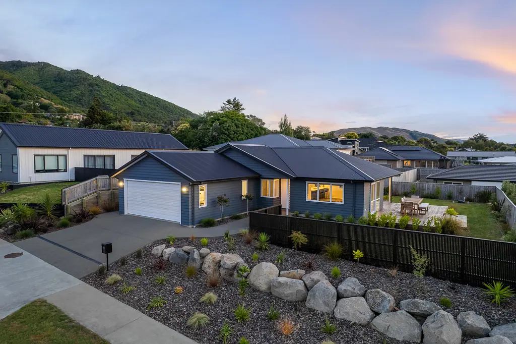 11 Kārearea Avenue, Waikanae, Kapiti Coast, Wellington