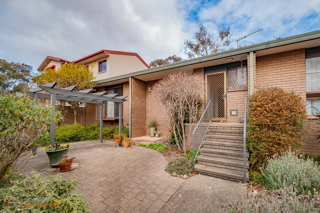 Curtin 4ਬੈੱਡਰੂਮ Charming Four-Bedroom Home – Original Character in the Radburn Estate