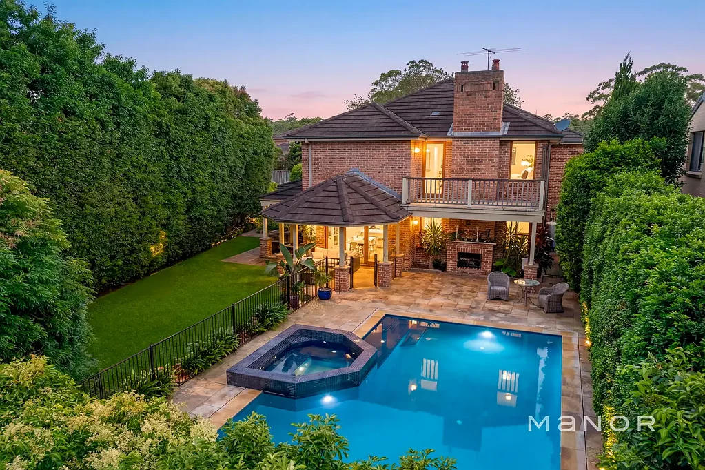 West Pennant Hills 5 Bedroom Secluded Family Haven with Timeless Charm