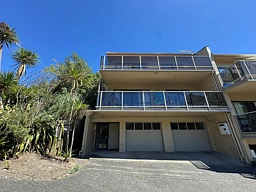 Unit A/1B Birkenhead Avenue, Birkenhead