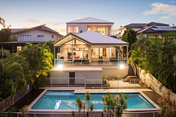 328 Ron Penhaligon Way, Robina