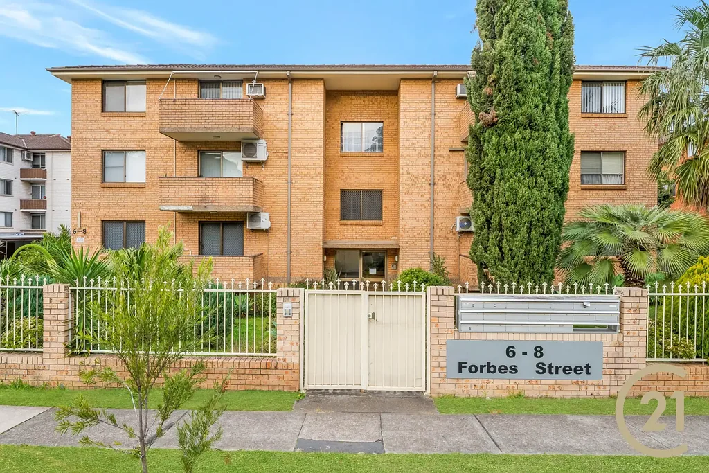 15/6-8 Forbes Street, Warwick Farm, NSW 2170