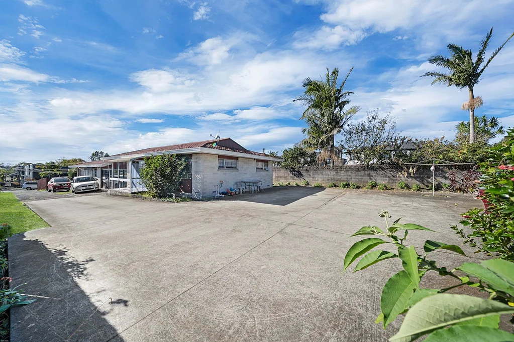 Papatoetoe 2 Slaapkamer Huge drop in the vendor's expectations