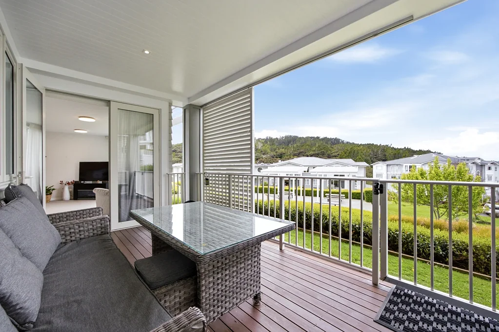 Orewa 2房 遗产房！尊享一楼公寓，住户专享恒温室内泳池/推杆果岭/健身房！ DECEASED ESTATE - GROUND FLOOR PREMIUM LIVING