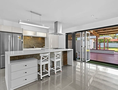 13 Achilles Drive, Springwood, QLD 4127, 4房, 1浴, House