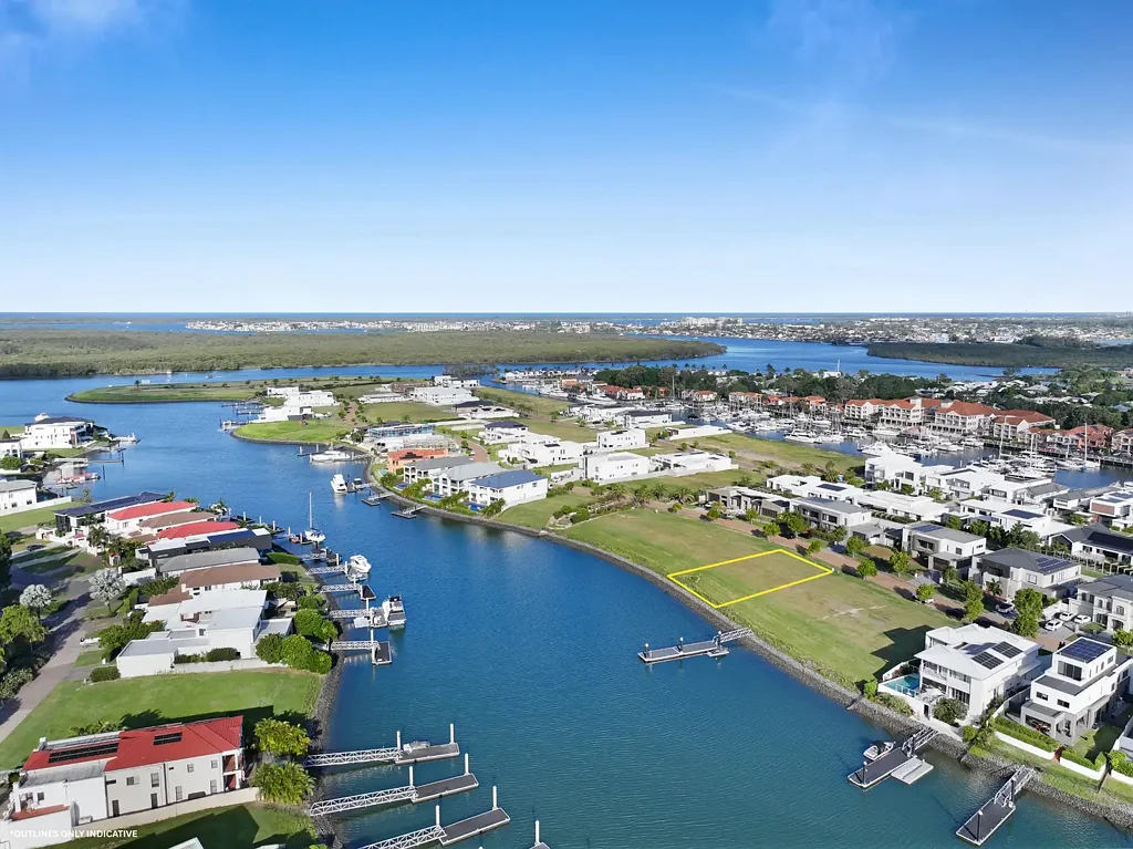 Hope Island Irreplaceable 1,000m² North-to-Water Position in Sanctuary Cove
