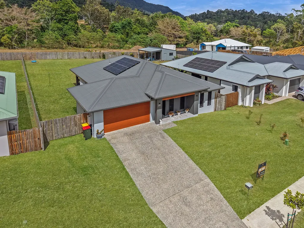 20 Bentley Rise, Cannonvale, QLD 4802