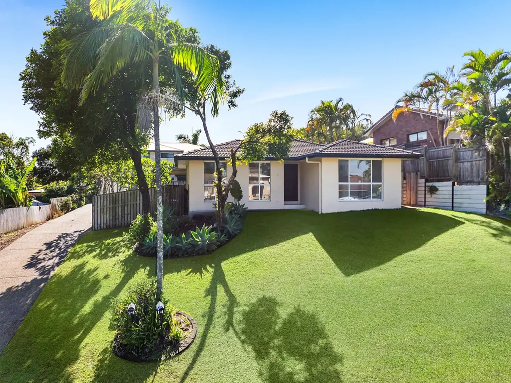 Molendinar 3房  Clean, Modern, Updated & Ready To Move In