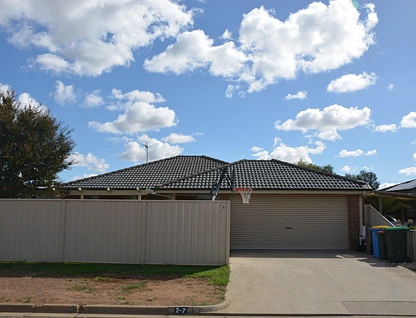Unit 2/7-9 Sledmere Ave, Cobram, Shepparton, 3 침실, 2 욕실, Townhouse