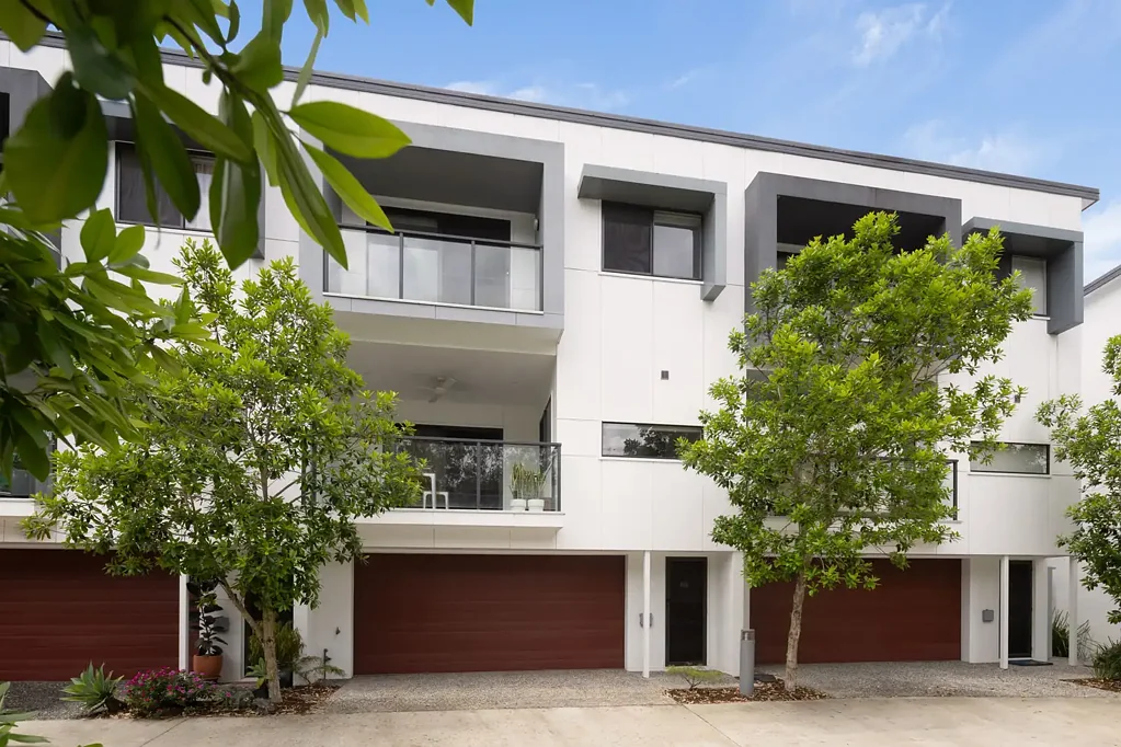 21/21 Kersley Road, Kenmore, QLD 4069