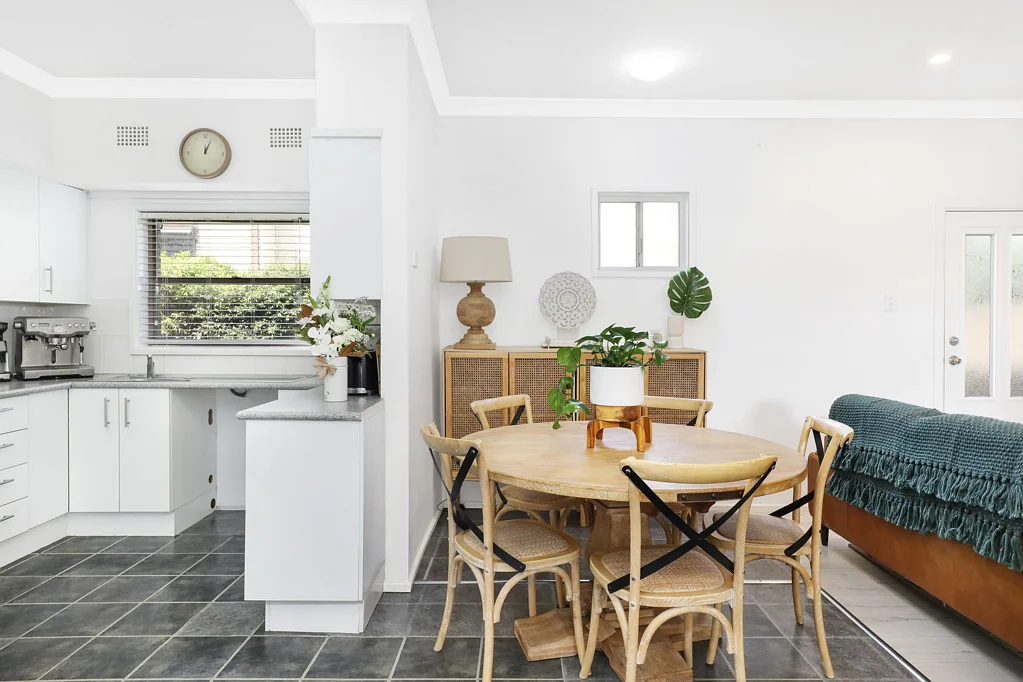 89 Princes Highway, Corrimal, NSW 2518