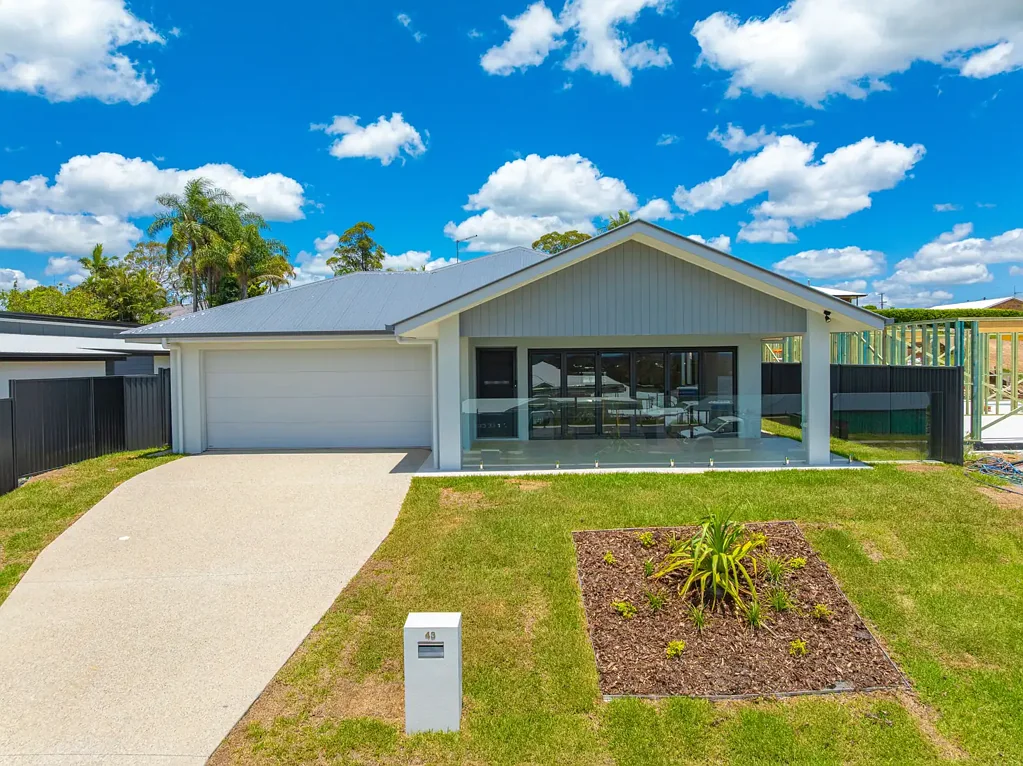 43 Brickfields Cres, Southside, QLD 4570