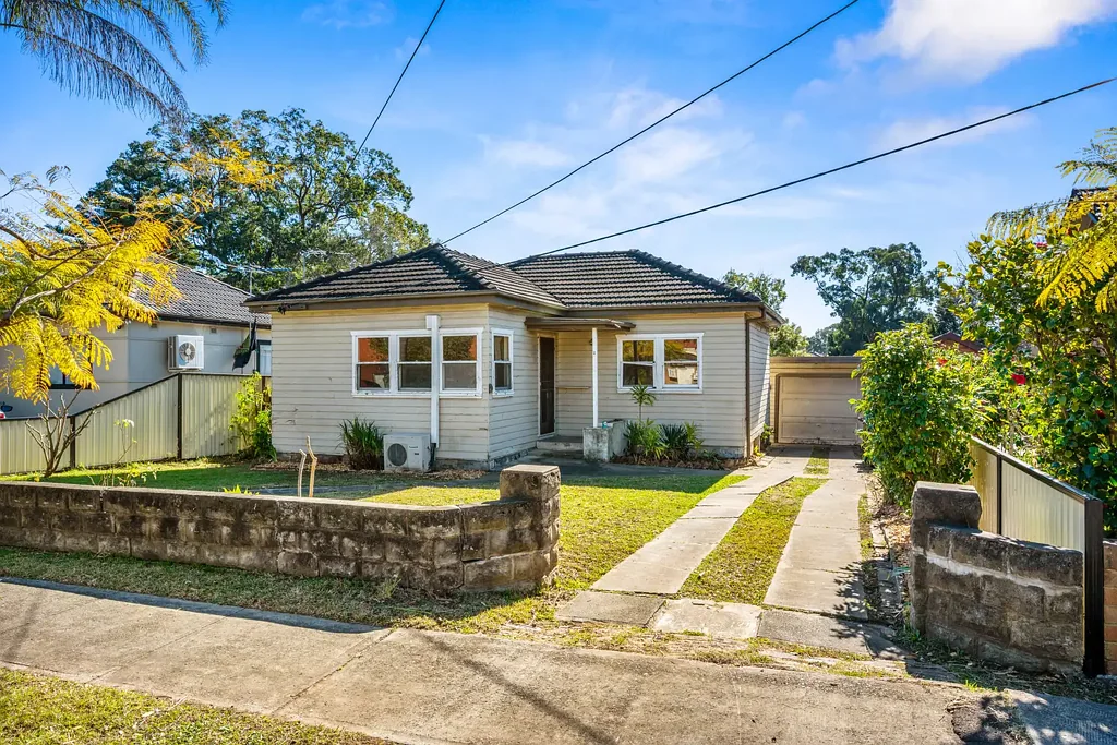 267 River Avenue, Carramar, NSW 2163