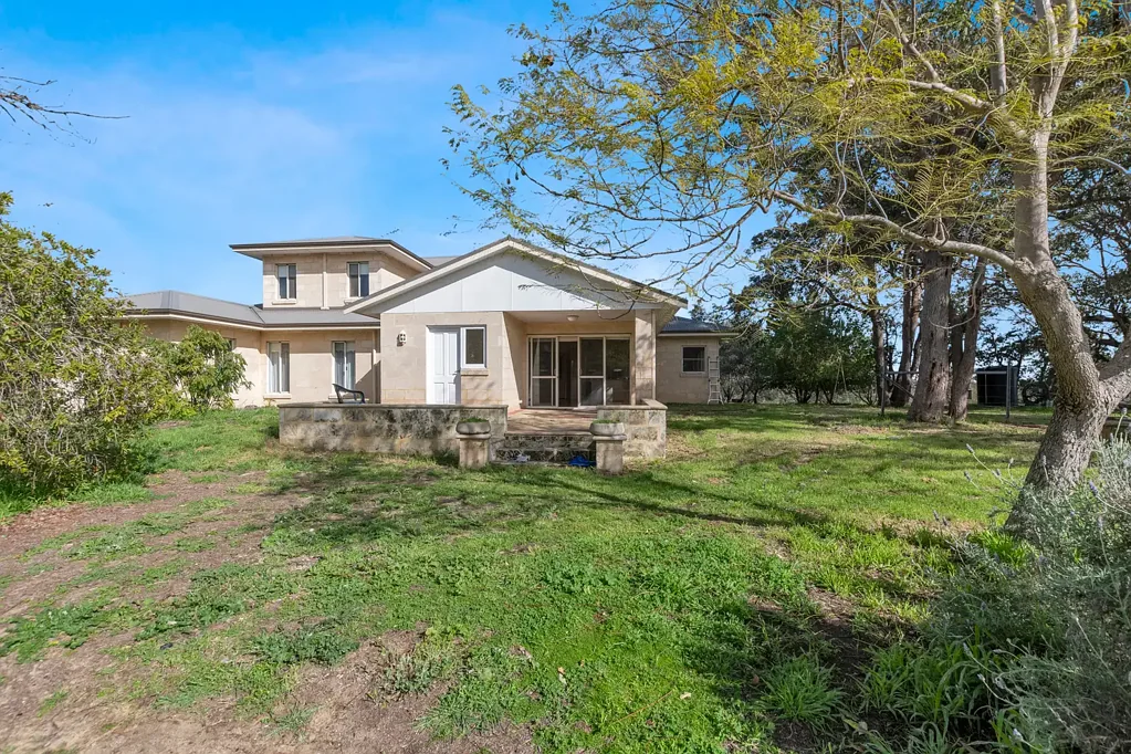 70 Churcher Road, Baldivis - This charming cottage-style 2 story house