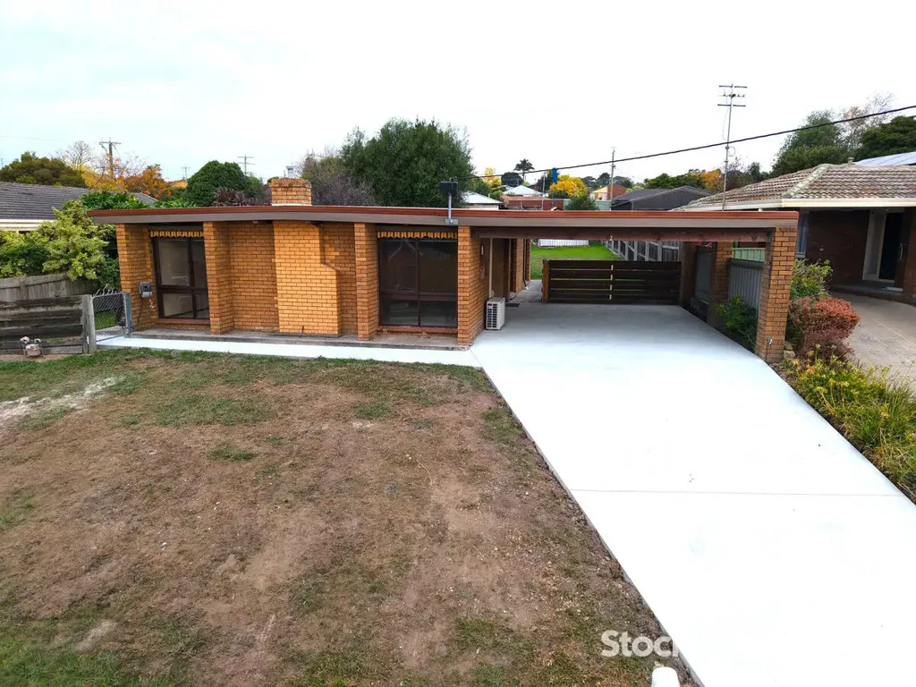 *** First week rent is free ***